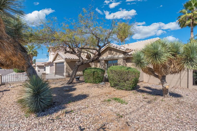 1304 W Bluefield Ave, Phoenix, AZ 85023