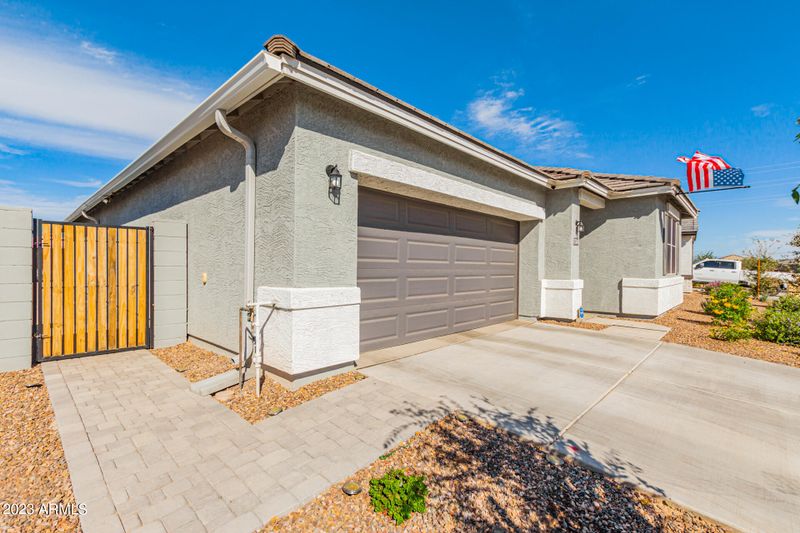 1304 W Gloucester Rd, San Tan Valley, AZ 85143