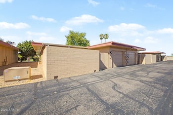 13041 99th Dr, Sun City, AZ 85351