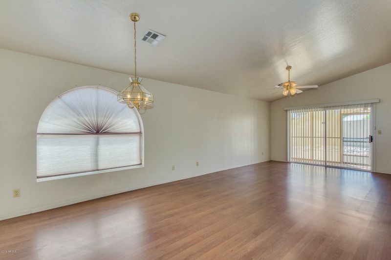 13046 S 46th Pl, Phoenix, AZ 85044