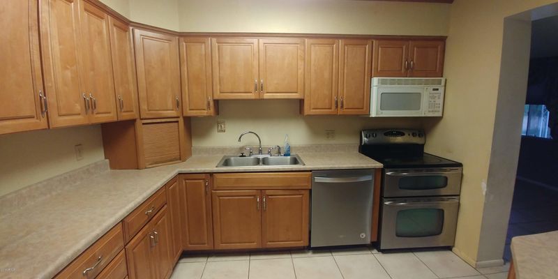 1305 E 2nd Pl, Mesa, AZ 85203