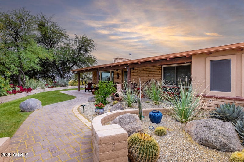 1305 Jack Burden Rd, Wickenburg, AZ 85390