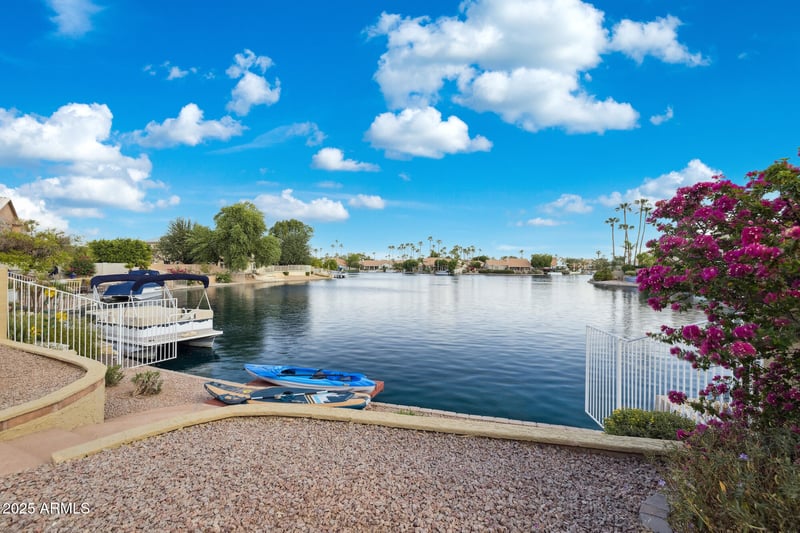 1305 Lobster Trap Dr, Gilbert, AZ 85233