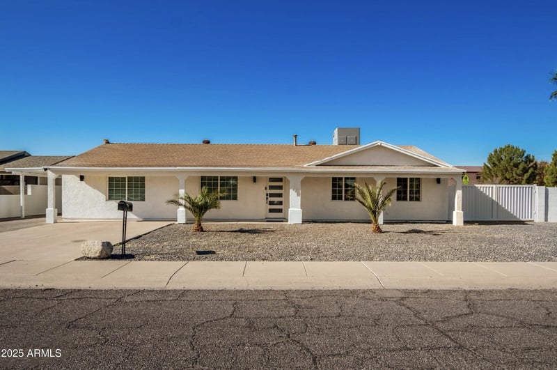 13050 17th Ave, Phoenix, AZ 85029