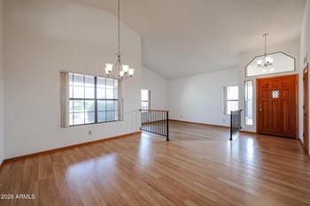 13050 42nd St, Phoenix, AZ 85044