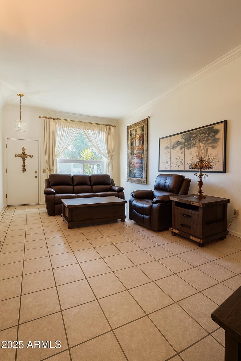 13055 100th Dr, Sun City, AZ 85351