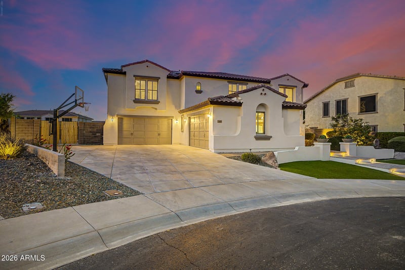 13058 Lowden Rd, Peoria, AZ 85383