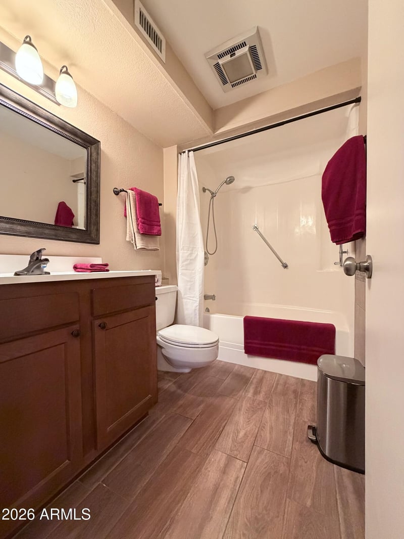 13059 100th Dr, Sun City, AZ 85351