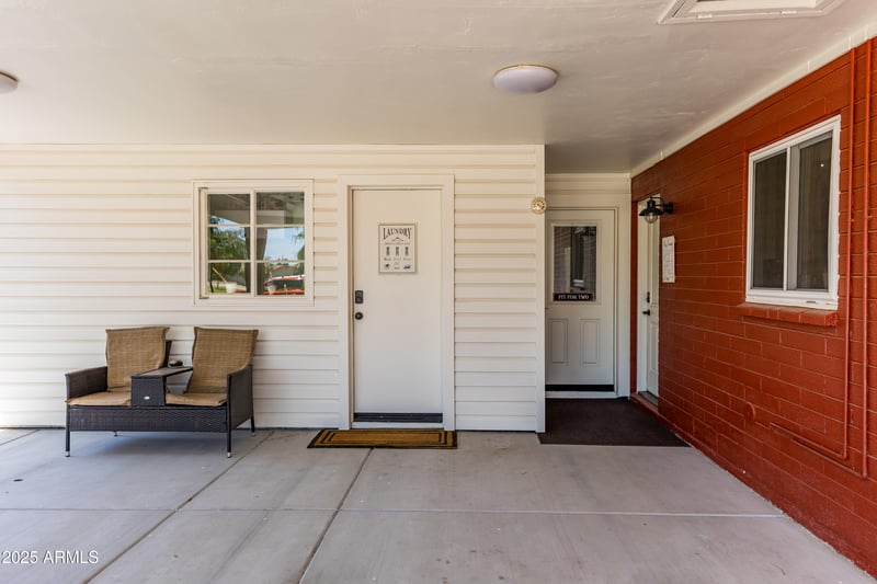 1306 11th St, Tempe, AZ 85281