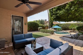 1306 E Helena Dr, Phoenix, AZ 85022
