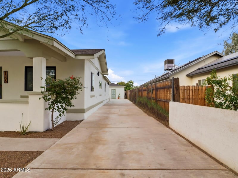 1306 E Willetta St, Phoenix, AZ 85006