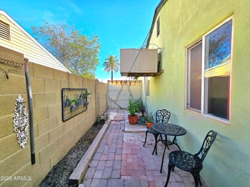 1306 Clarendon Ave, Phoenix, AZ 85013
