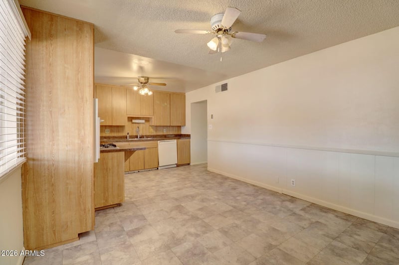 1306 W Elna Rae St, Tempe, AZ 85281
