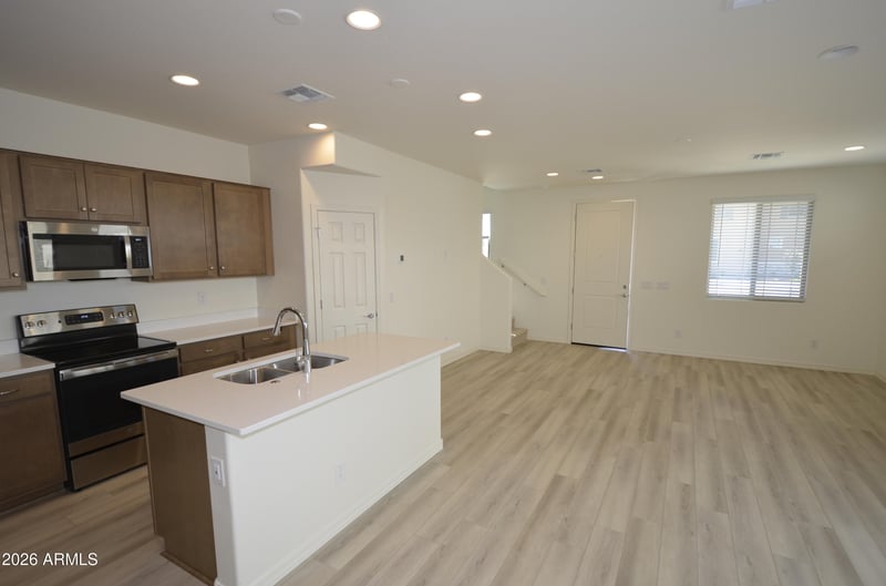 1306 Sparrow Dr, Queen Creek, AZ 85140