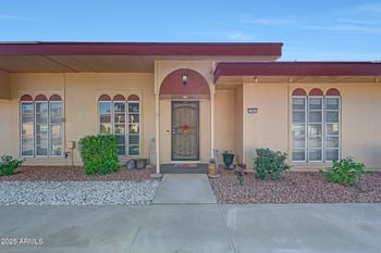 13067 100th Dr, Sun City, AZ 85351