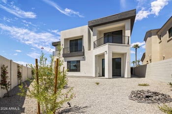 1307 E Orangewood Ave, Phoenix, AZ 85020