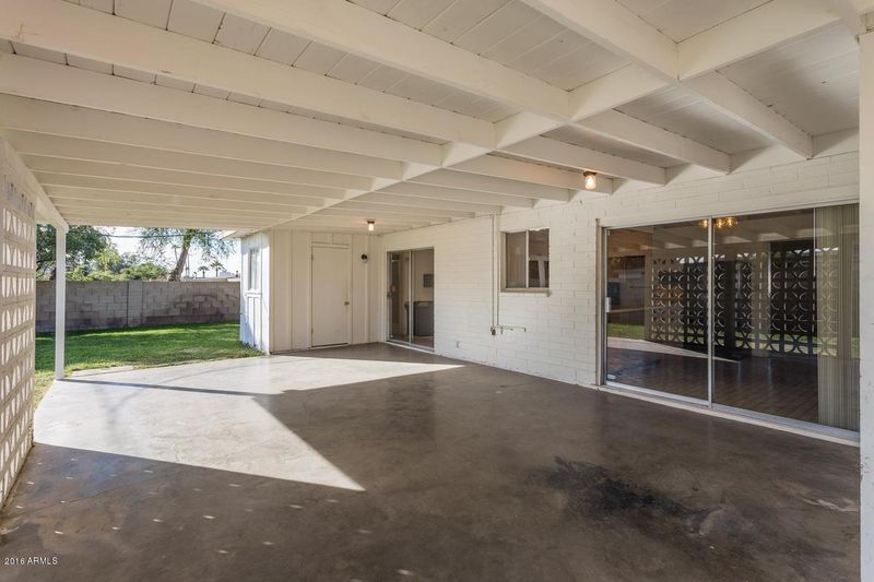 1307 E Orchid Ln, Phoenix, AZ 85020