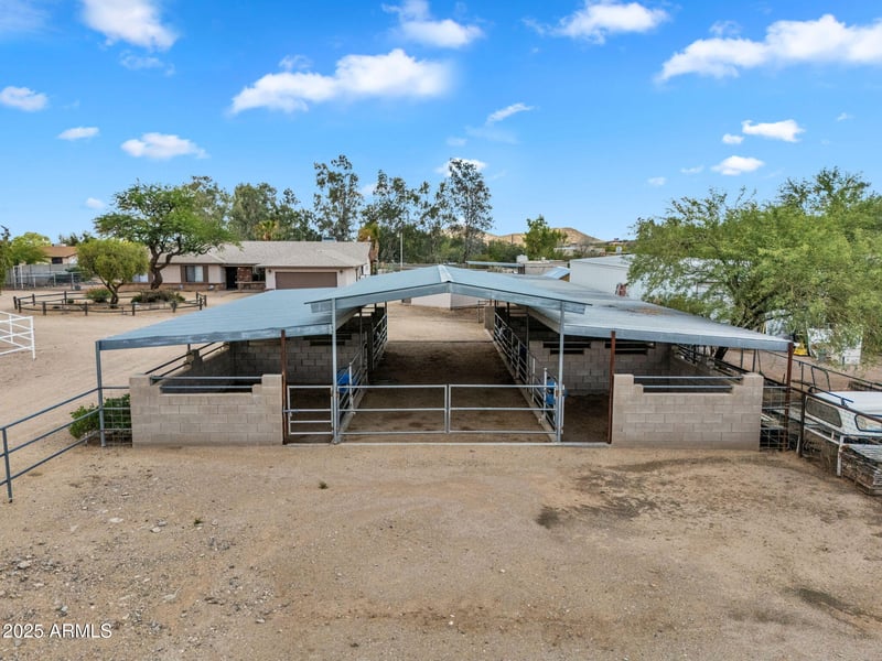 1307 Galvin St, Phoenix, AZ 85086