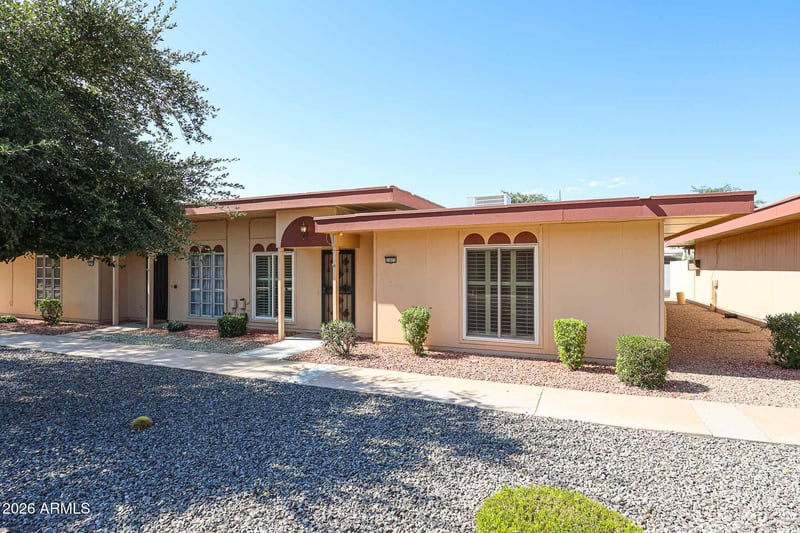 13071 N 100th Dr, Sun City, AZ 85351