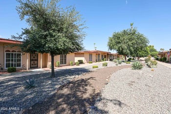 13071 100th Dr, Sun City, AZ 85351