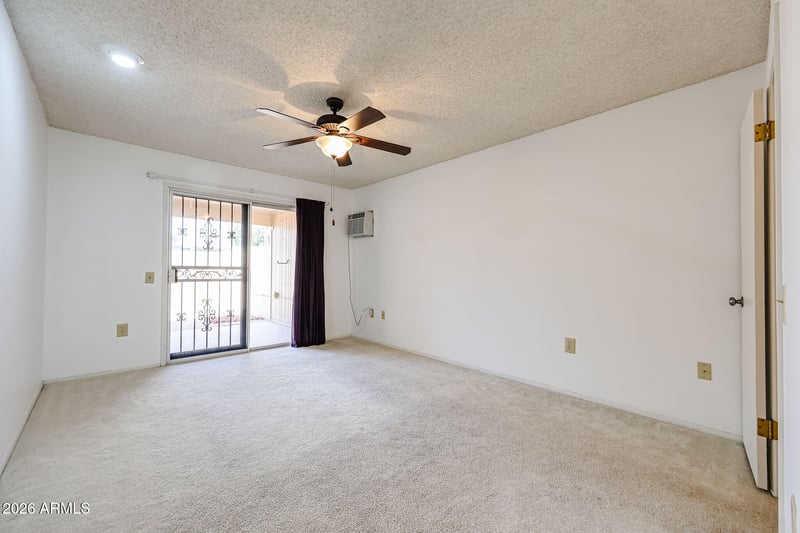 13071 N 100th Dr, Sun City, AZ 85351
