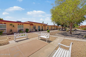 13075 100th Dr, Sun City, AZ 85351