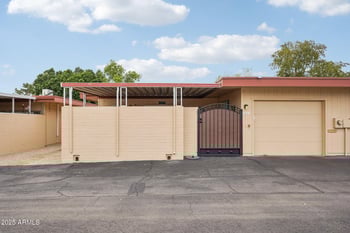 13079 100th Dr, Sun City, AZ 85351