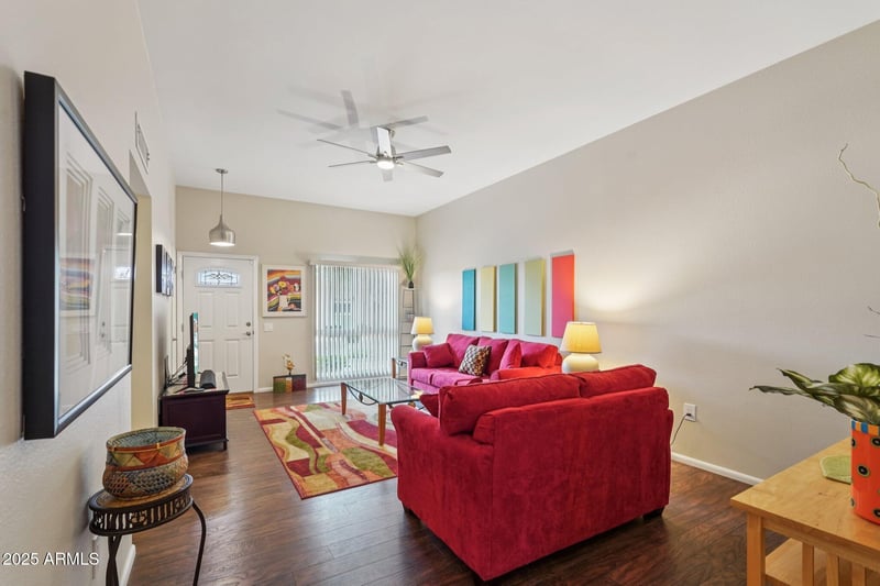 13079 100th Dr, Sun City, AZ 85351