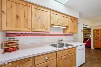 13079 100th Dr, Sun City, AZ 85351