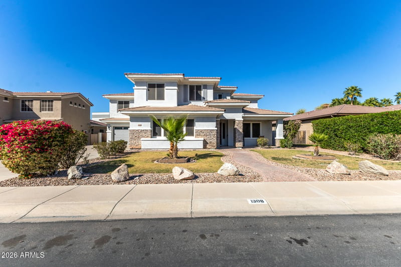 1308 E Flamingo Ct, Gilbert, AZ 85297