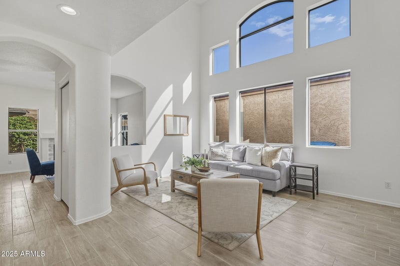 1308 Wahalla Ln, Phoenix, AZ 85027