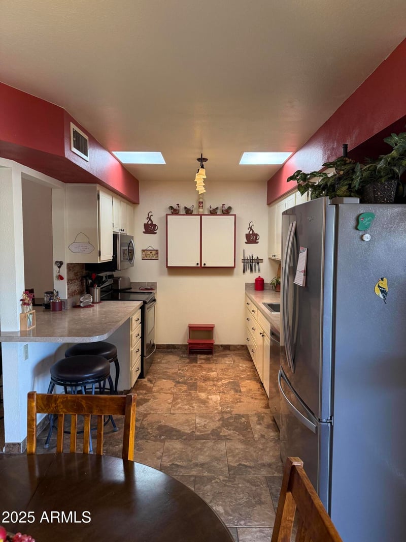 13081 100th Ave, Sun City, AZ 85351