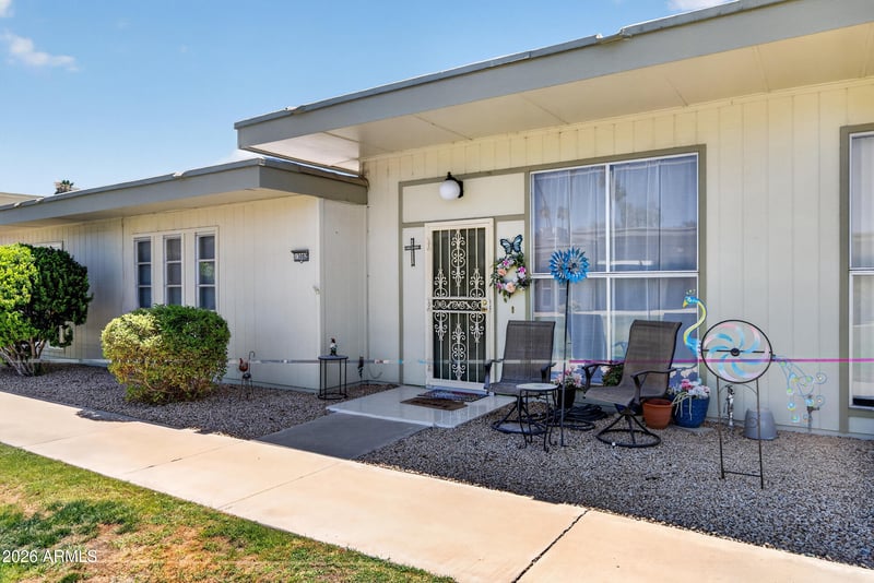 13082 100th Dr, Sun City, AZ 85351