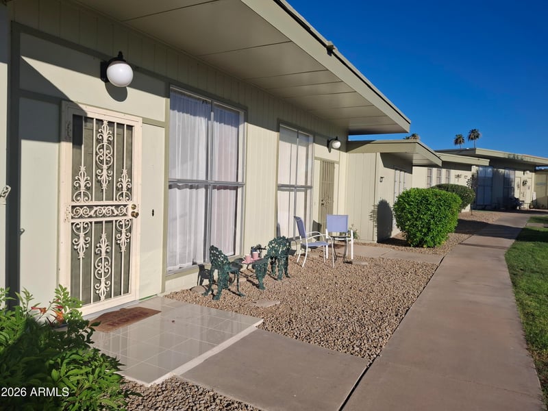 13082 N 100th Dr N, Sun City, AZ 85351