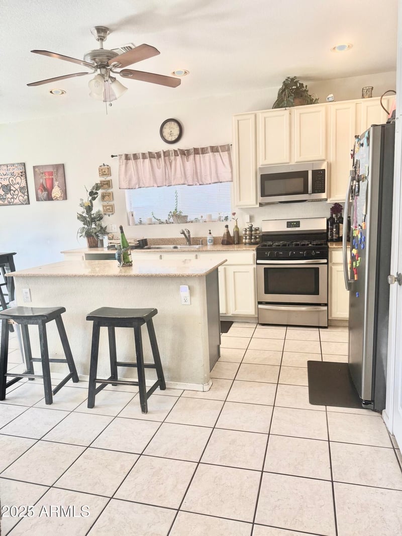 1309 Beth Dr, Phoenix, AZ 85042