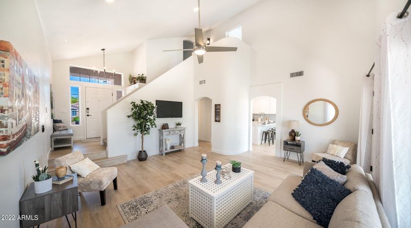1309 E Escuda Dr, Phoenix, AZ 85024