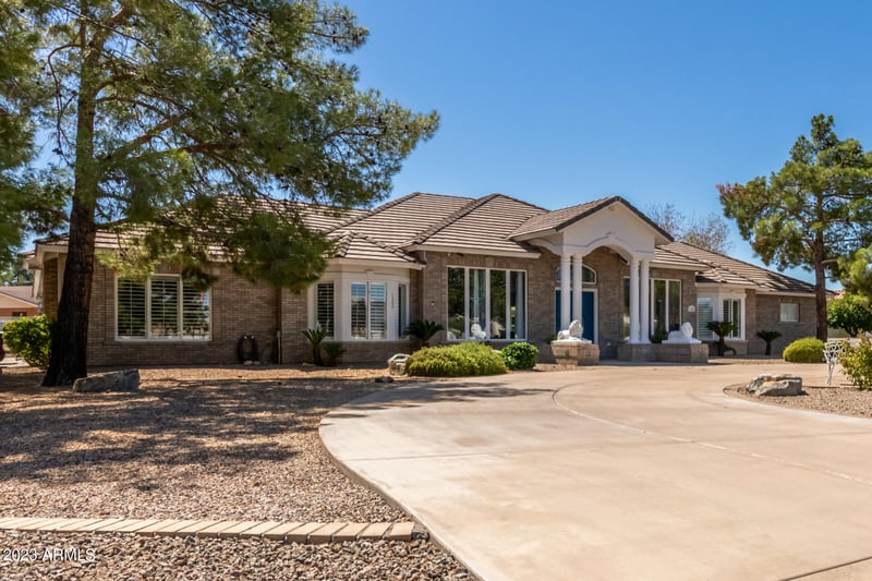 1309 Salado Cir, Mesa, AZ 85203