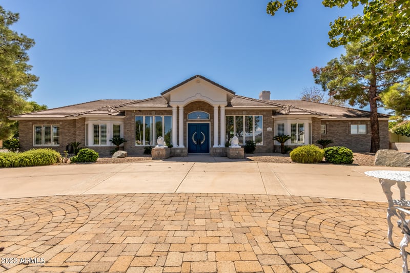 1309 Salado Cir, Mesa, AZ 85203