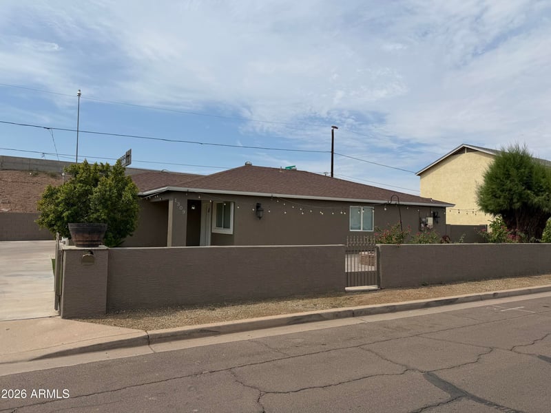 1309 W Apache St, Phoenix, AZ 85007