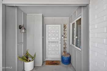 131 E Riviera Dr, Tempe, AZ 85282