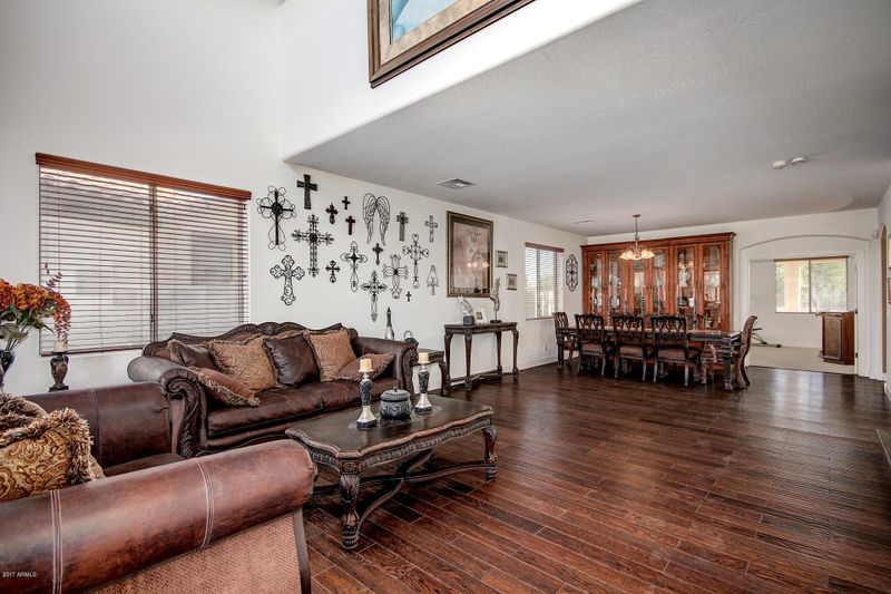 131 N 109th Ave, Avondale, AZ 85323