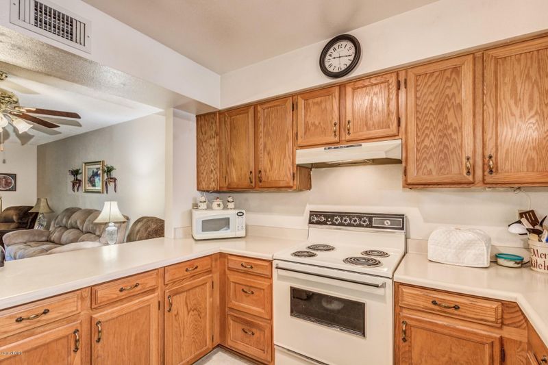 131 N Higley Rd #26, Mesa, AZ 85205