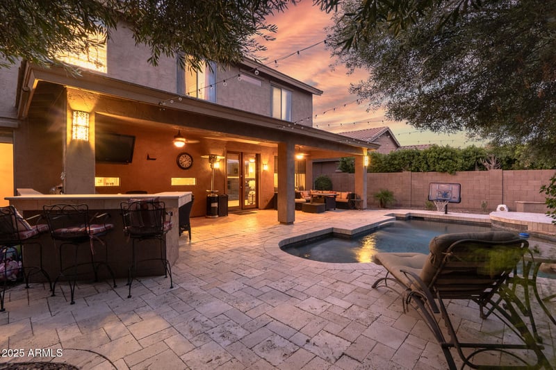 131 Roadrunner Dr, Chandler, AZ 85286