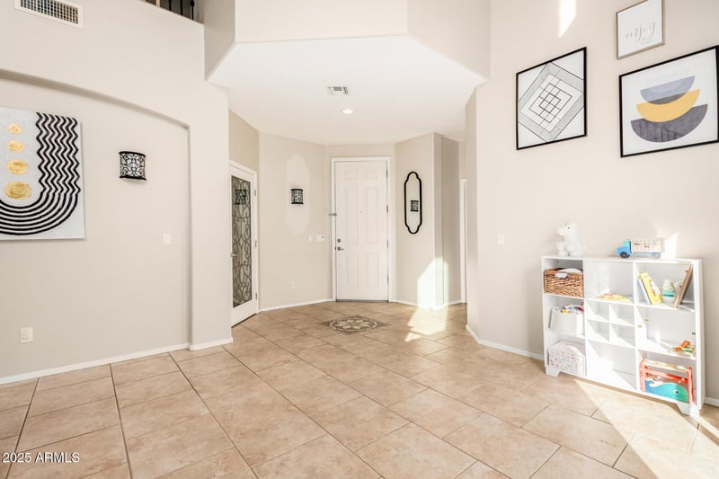 131 Roadrunner Dr, Chandler, AZ 85286