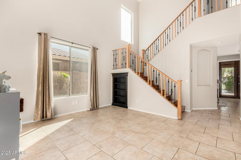 131 Roadrunner Dr, Chandler, AZ 85286