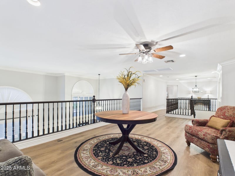 1310 Crescent Way, Chandler, AZ 85249