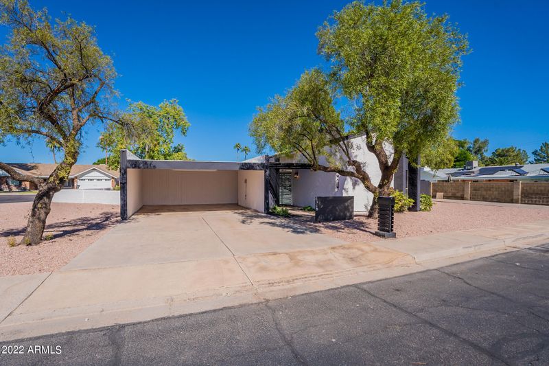 1310 E Hackamore St, Mesa, AZ 85203