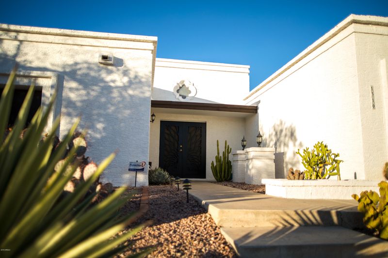 1310 E Rowlands Ln, Phoenix, AZ 85022