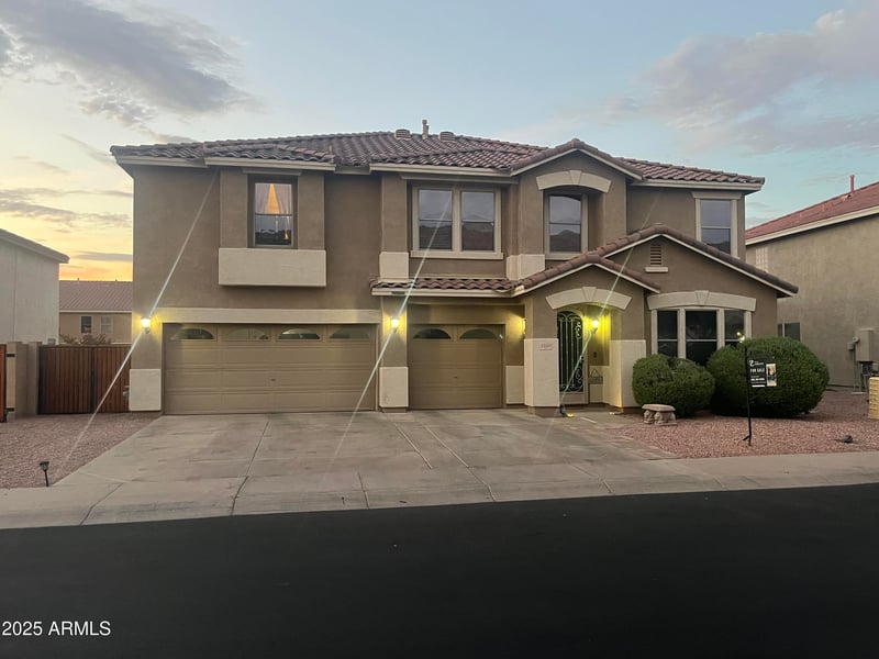 1310 Milada Dr, Phoenix, AZ 85042