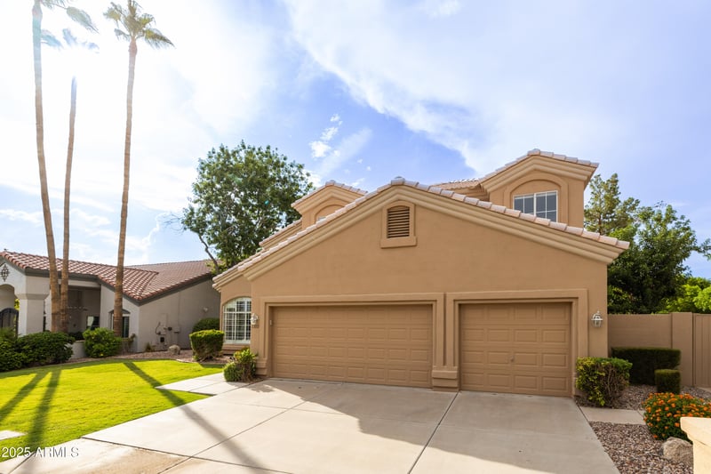 1310 Mission Cove Ln, Gilbert, AZ 85234